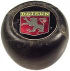 shift knob - Datsun shield with griffon